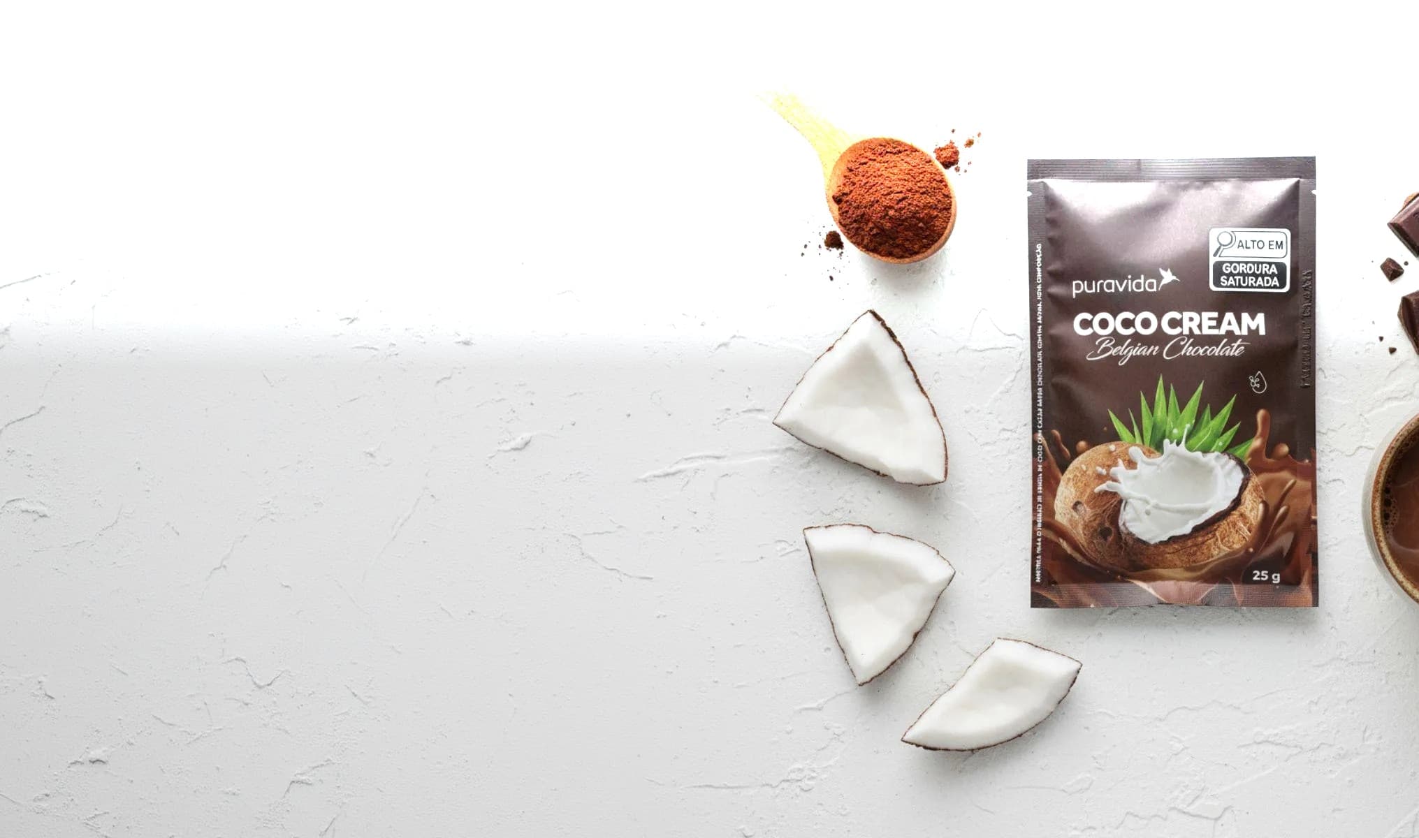 Sachê de Coco Cream com coco, cacau em pó e chocolate Sachê de Coco Cream com coco, cacau em pó e chocolate